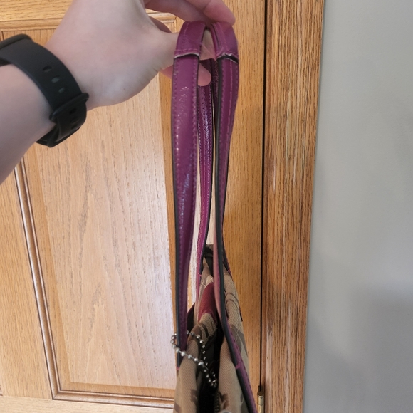 Coach Handbag - Picture 4 of 11